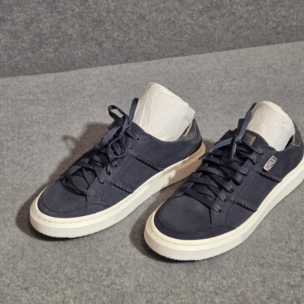 UGG Alameda Lace Blue Suede‎ 7.5 - Picture 3 of 11